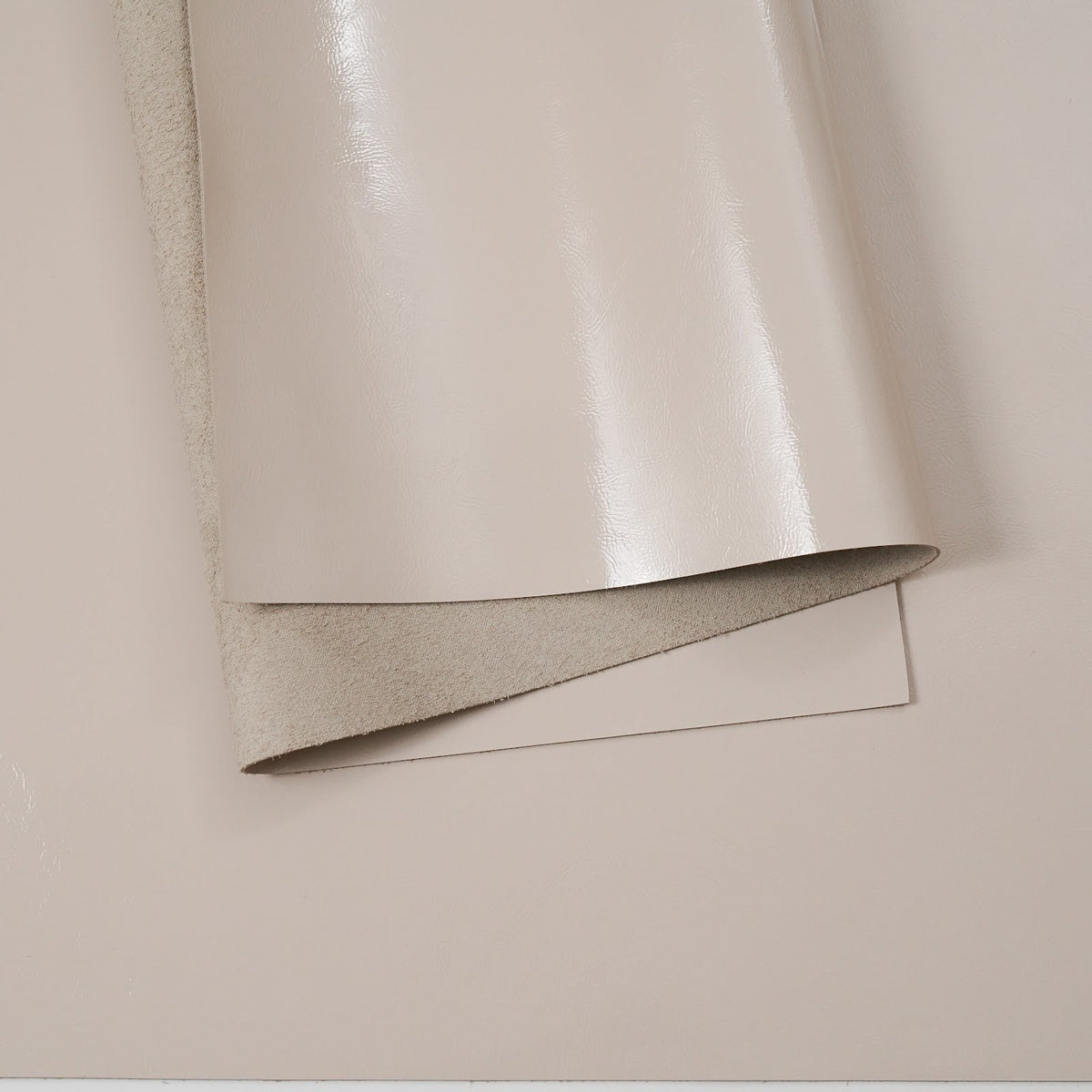 Crinkled Patent Leather Panels, 2.5–3 oz – Beige