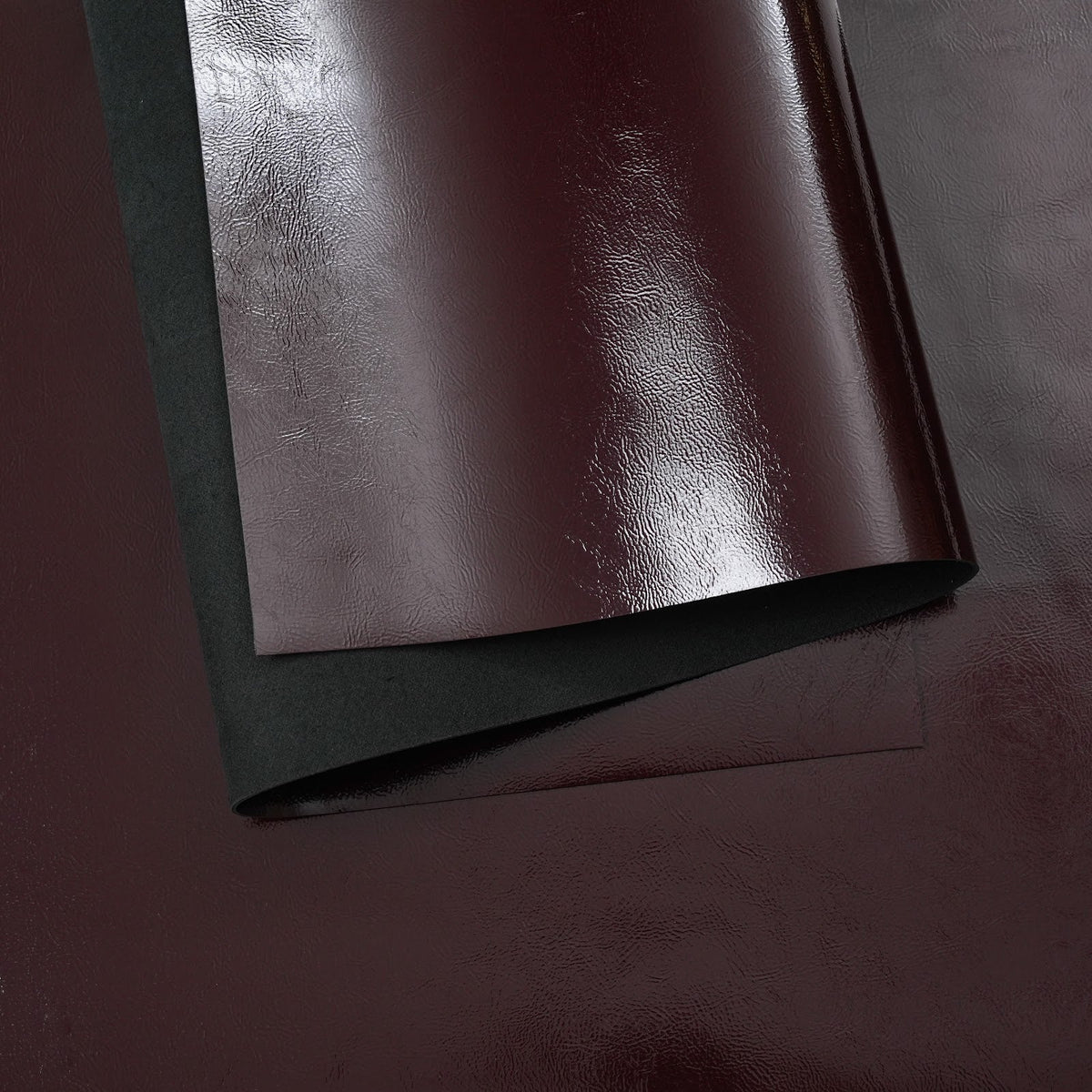 Crinkled Patent Leather Panels, 2.5–3 oz – Burgundy