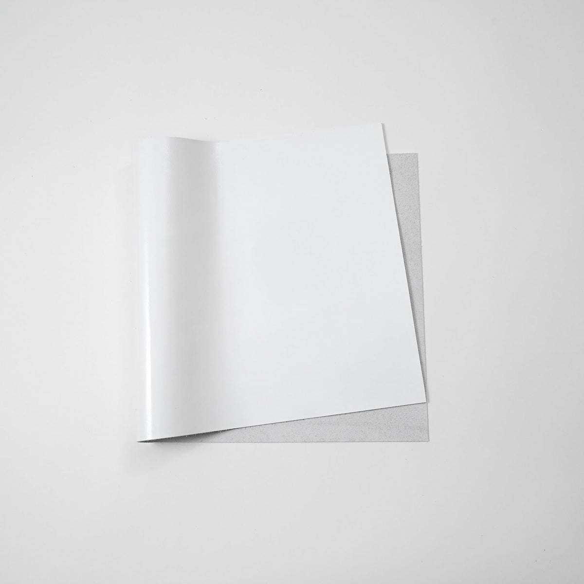 Crinkled Patent Leather Panels, 2.5–3 oz – White