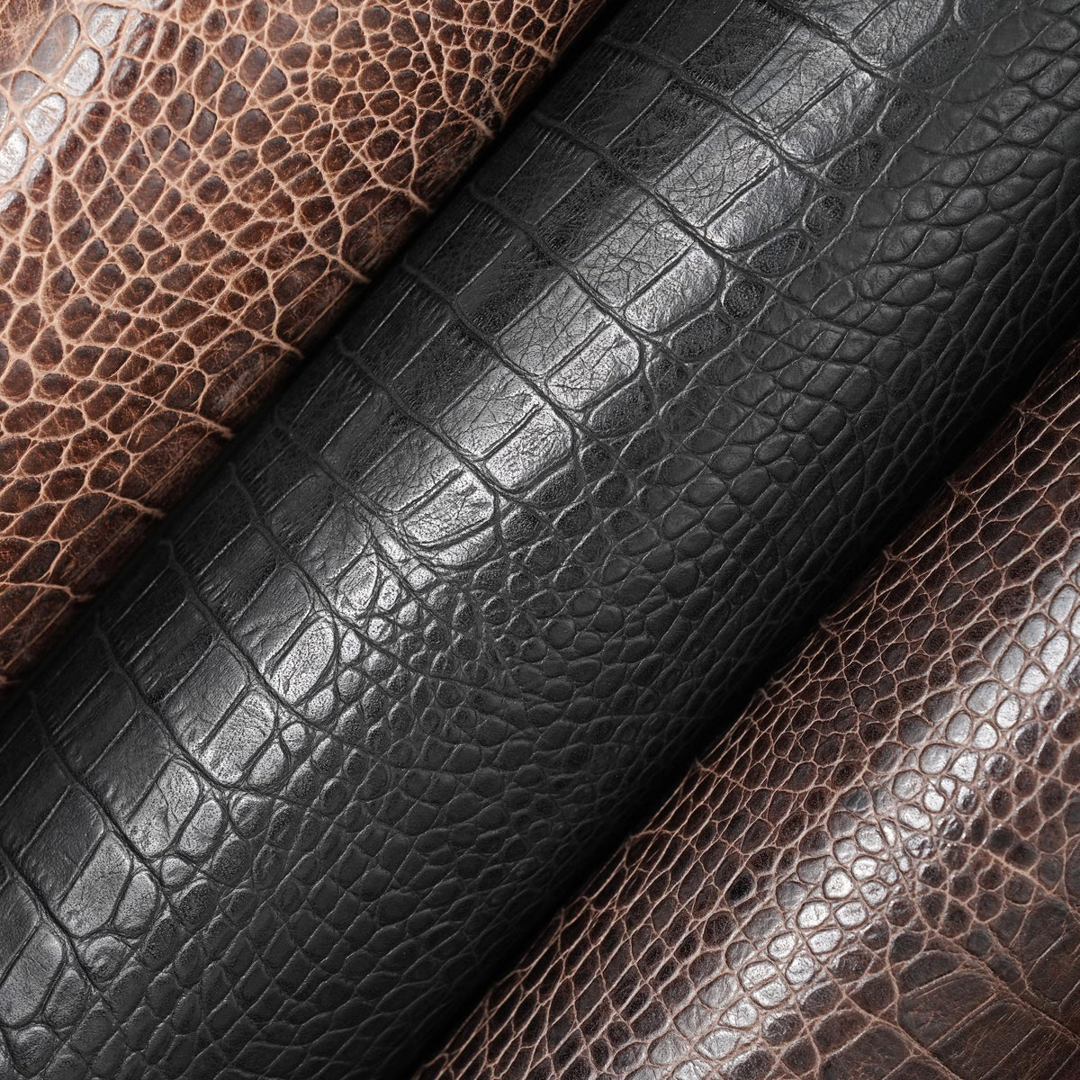 Crocodile Embossed Leather, 2.5–3 oz – Black