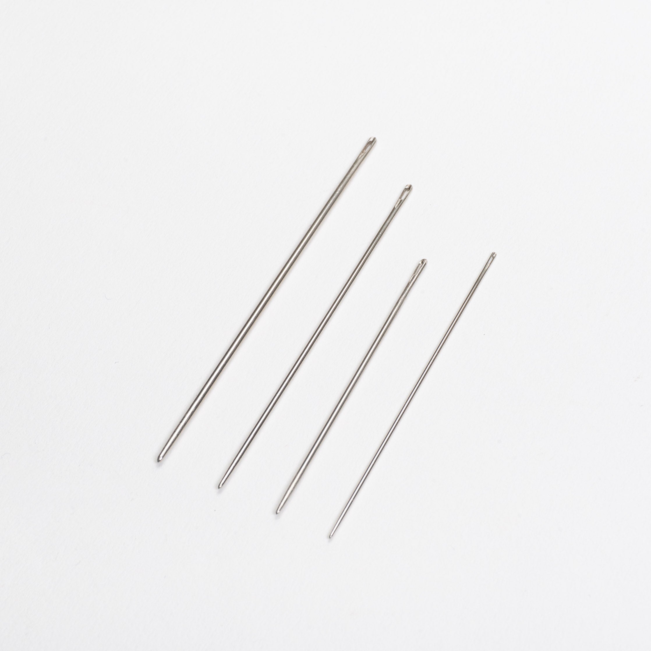 Harness Needles various sizes