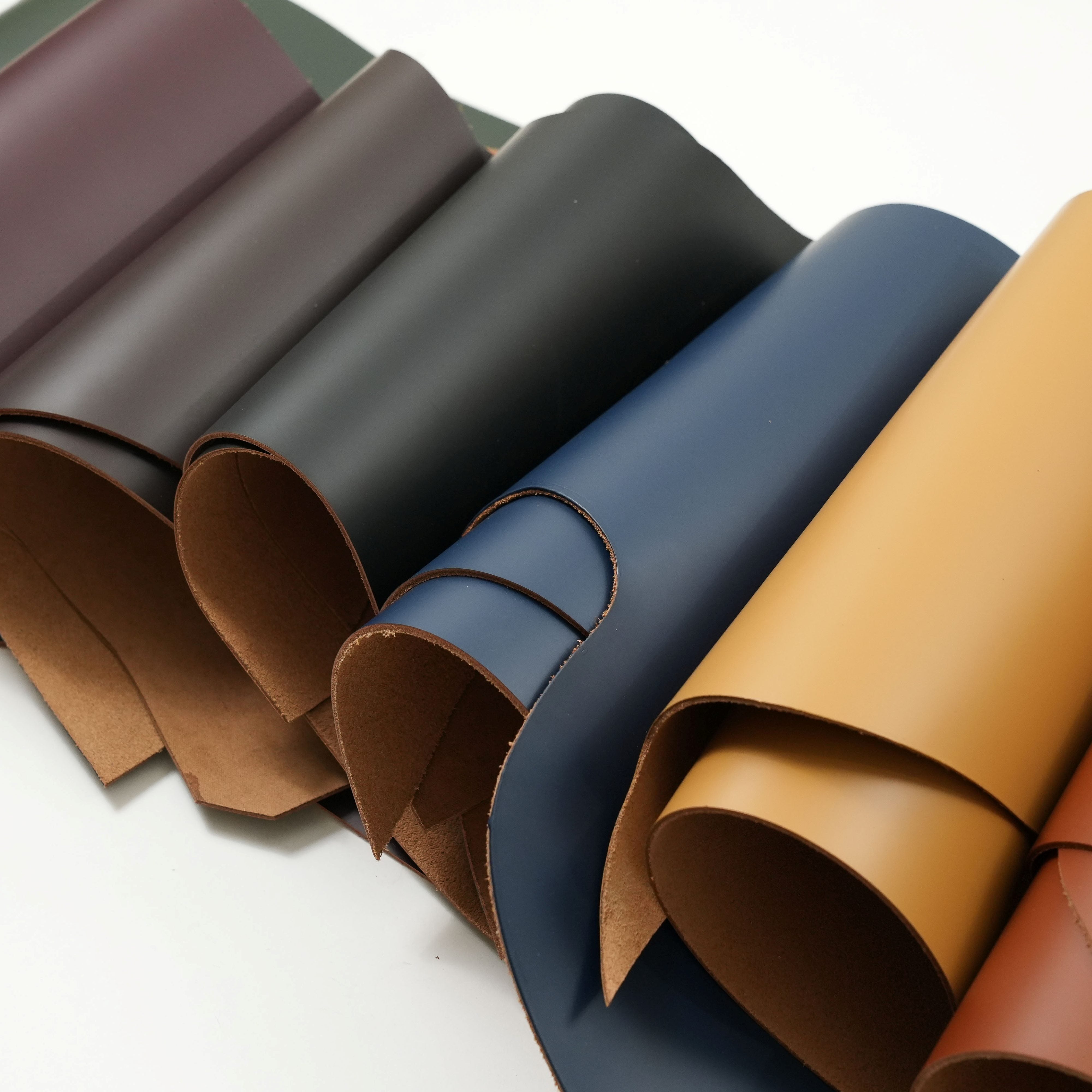 italian premium pigmented leather scraps remnants