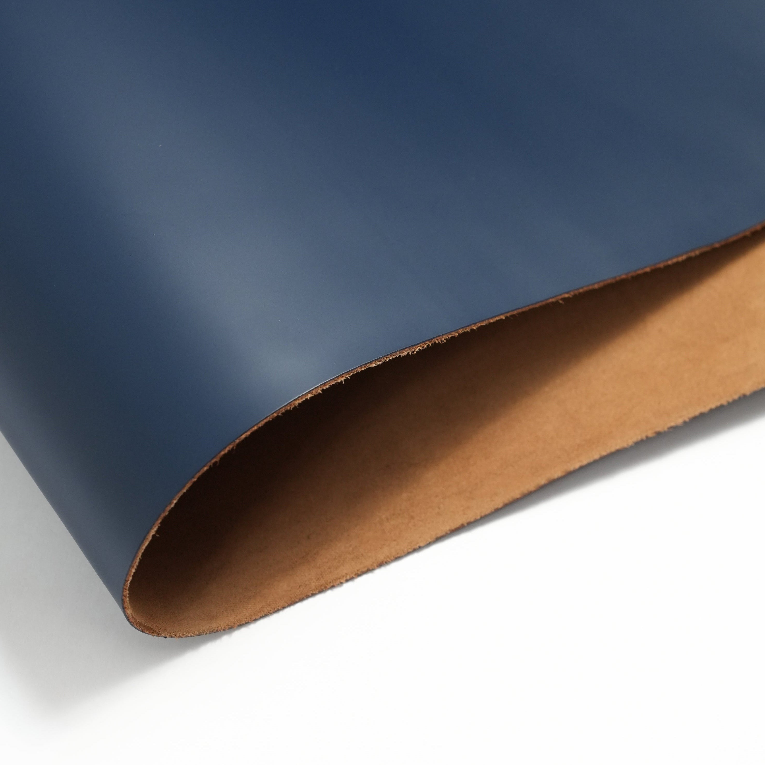 italian smooth leather sides navy blue folded corner detail