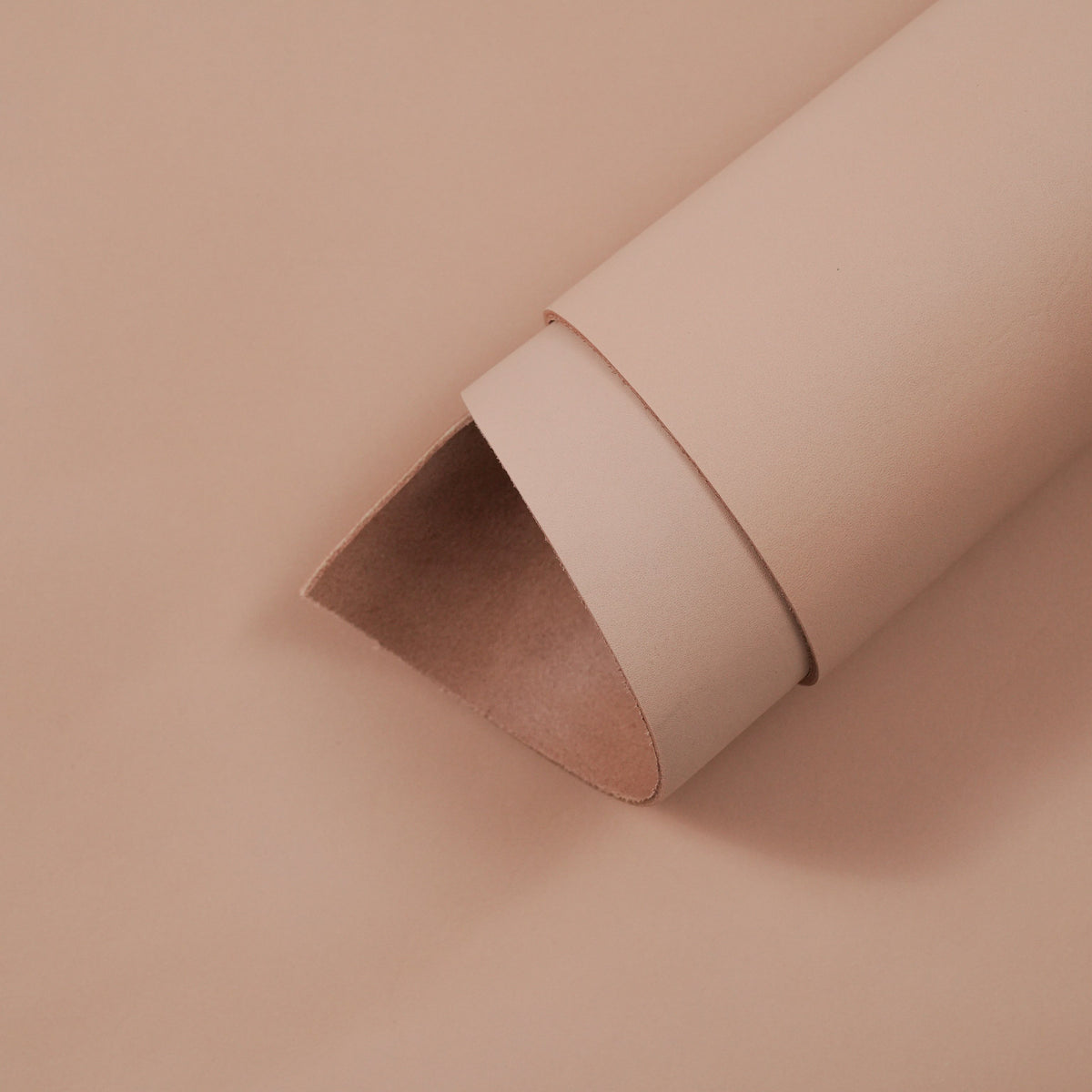 Dyed Veg Tan Leather Panels - Natural