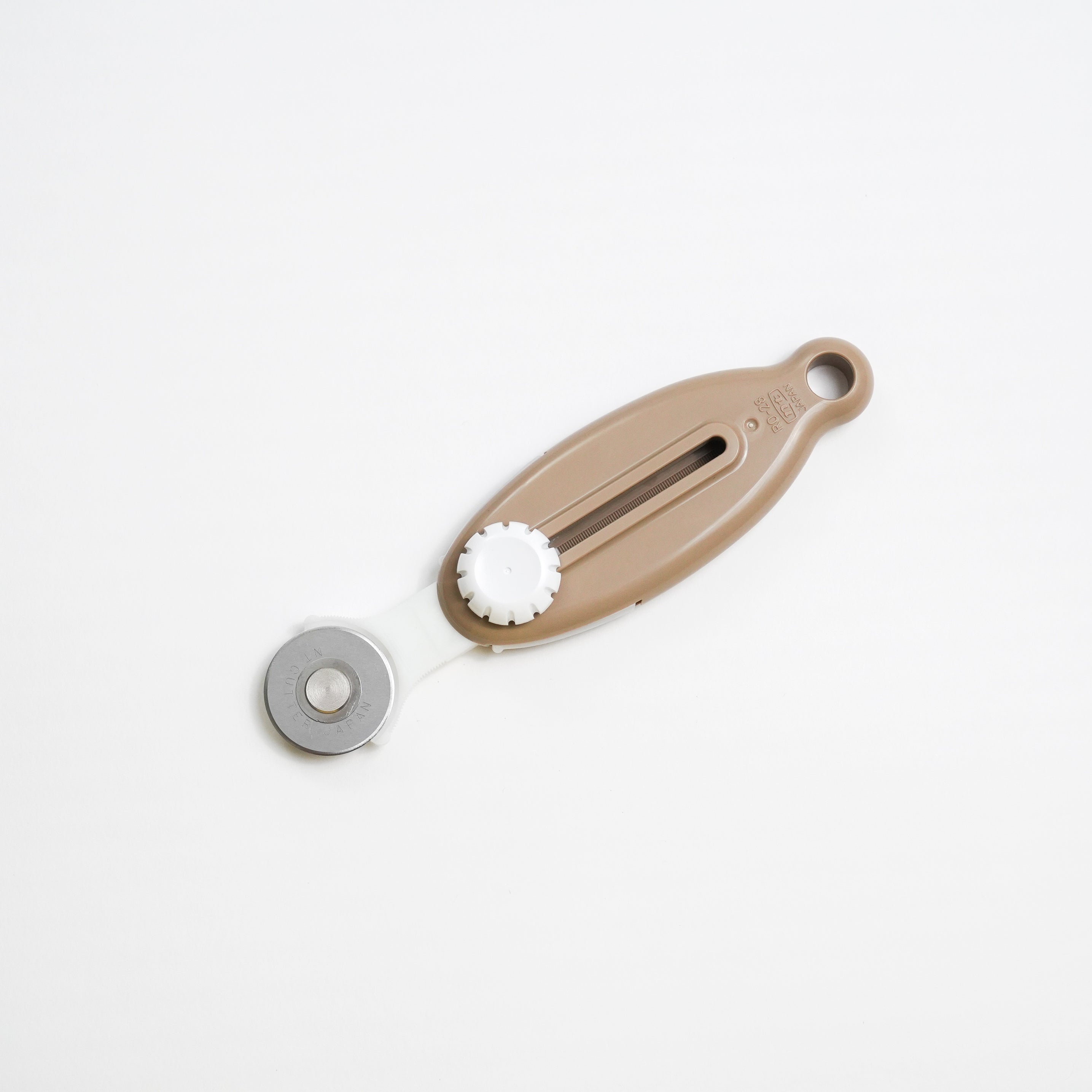 NT Cutter - Rotary Cutter, 28mm Blade, Retractable