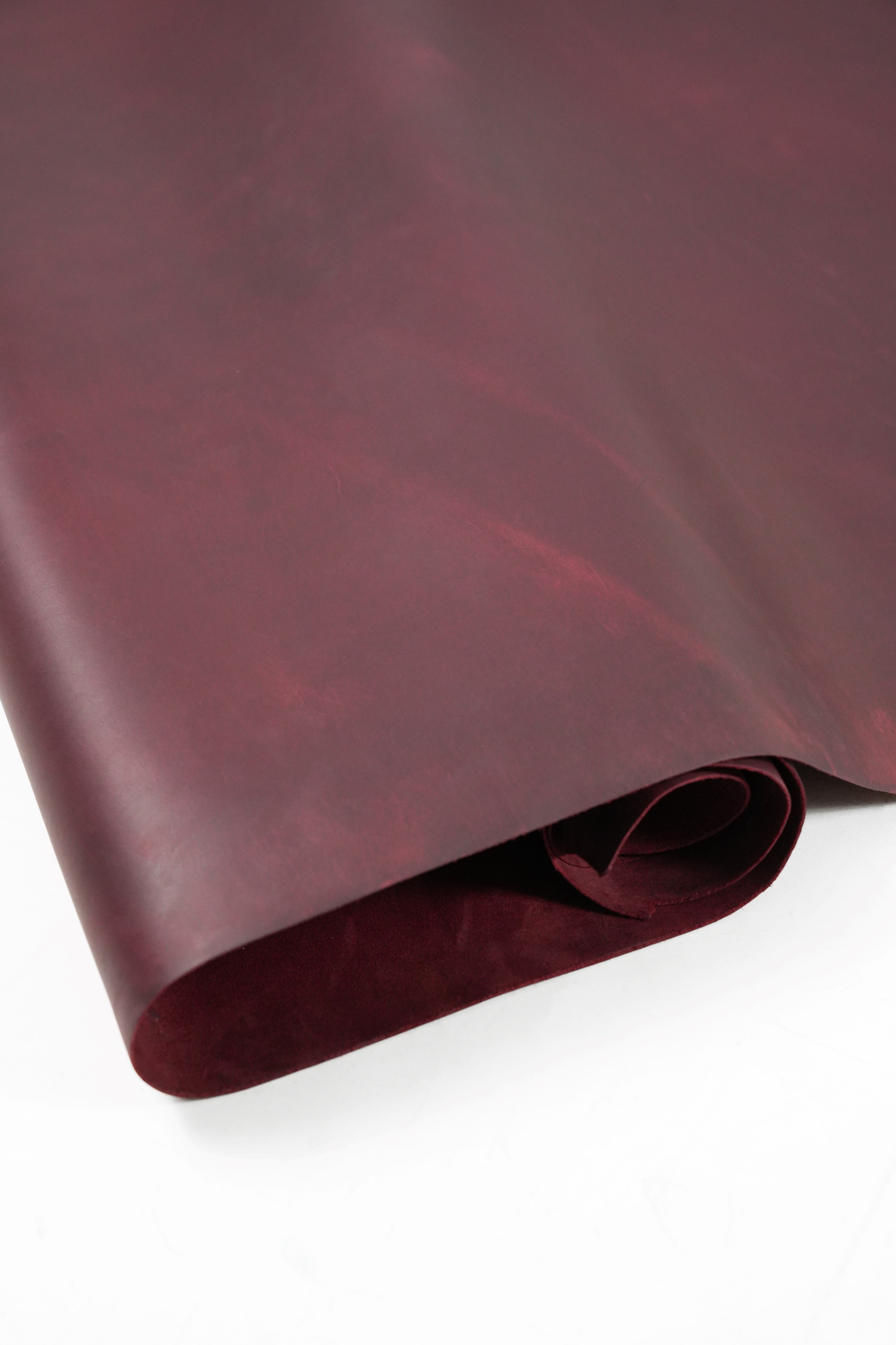 Crazy Horse Leather - Tornado Bordeaux