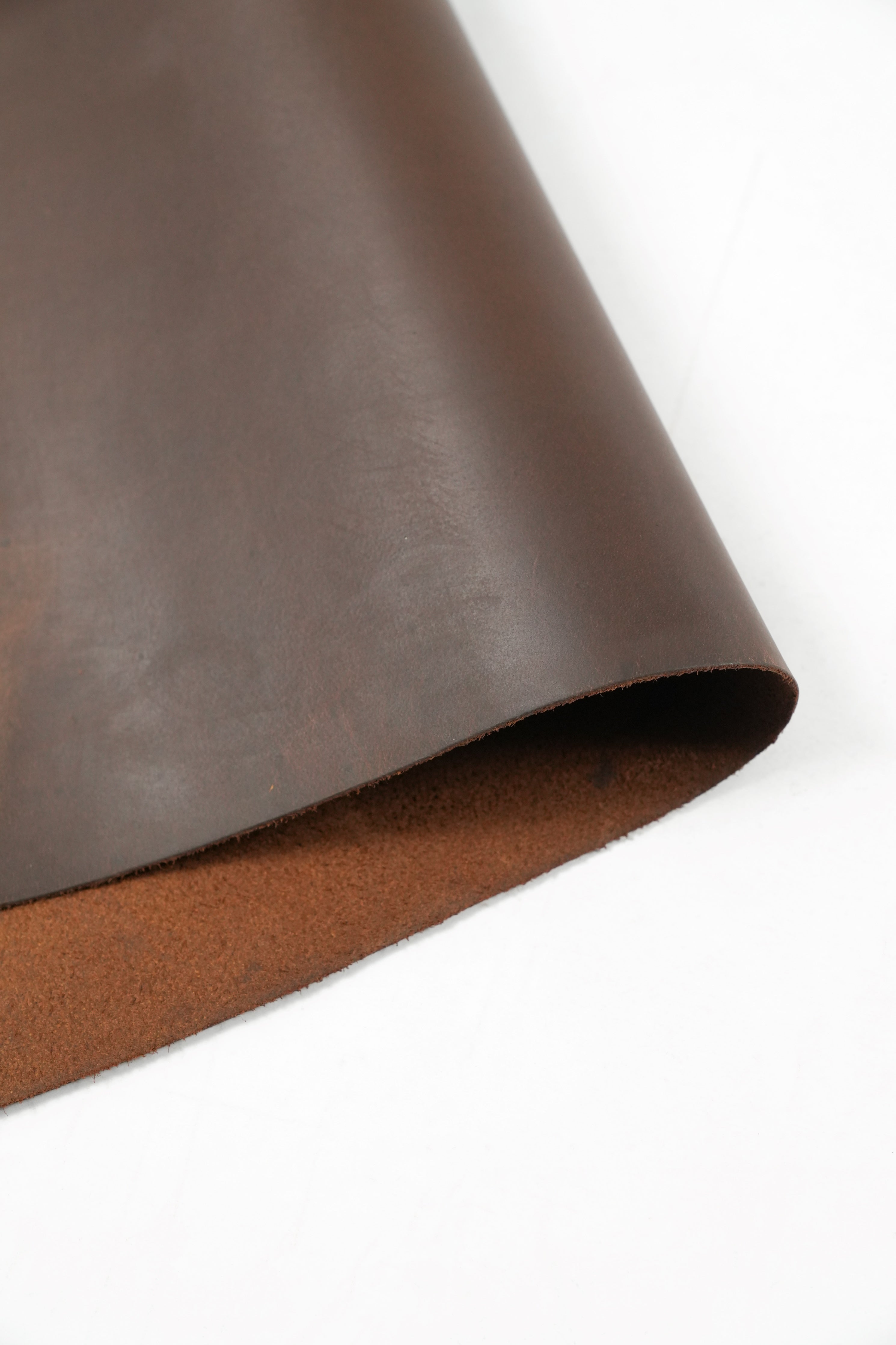 Crazy Horse Leather - Tornado Chestnut Brown