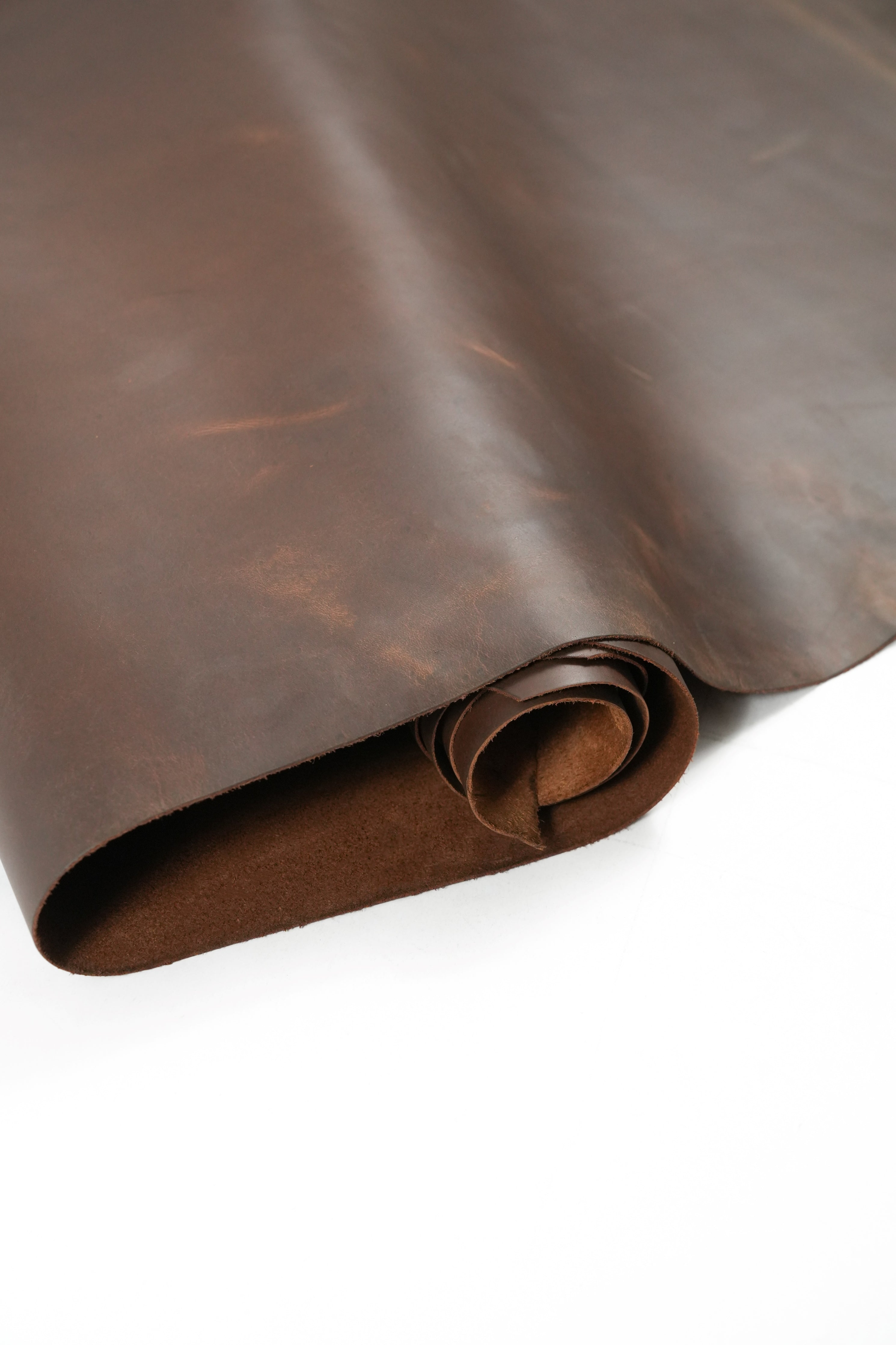 Crazy Horse Leather - Tornado Chestnut Brown