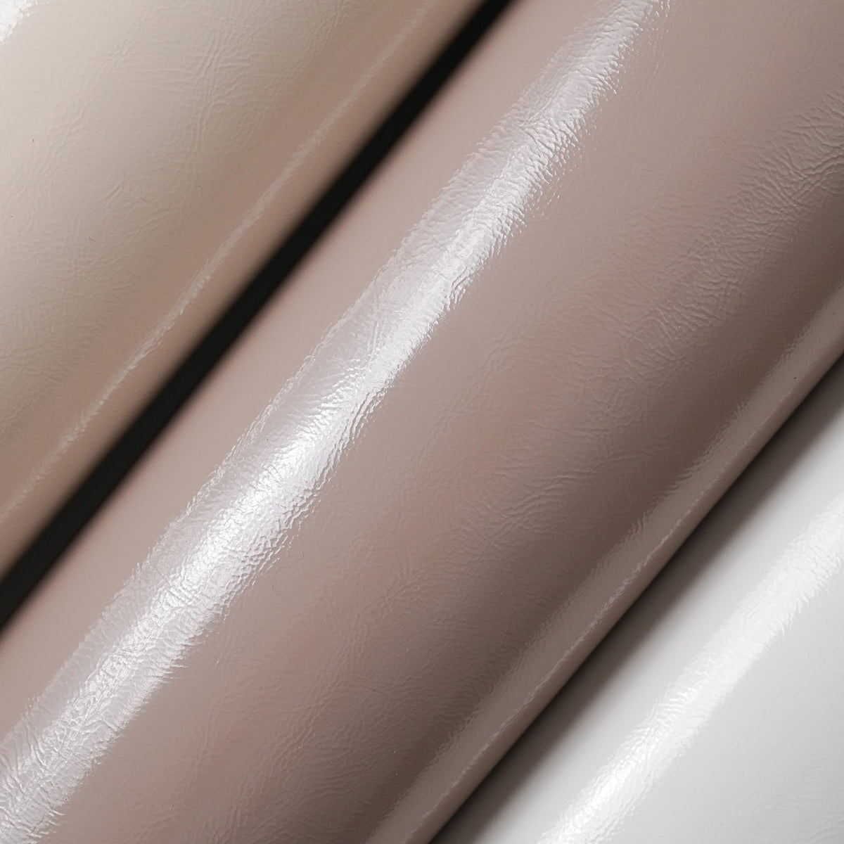 Crinkled Patent Leather Panels, 2.5–3 oz – Taupe