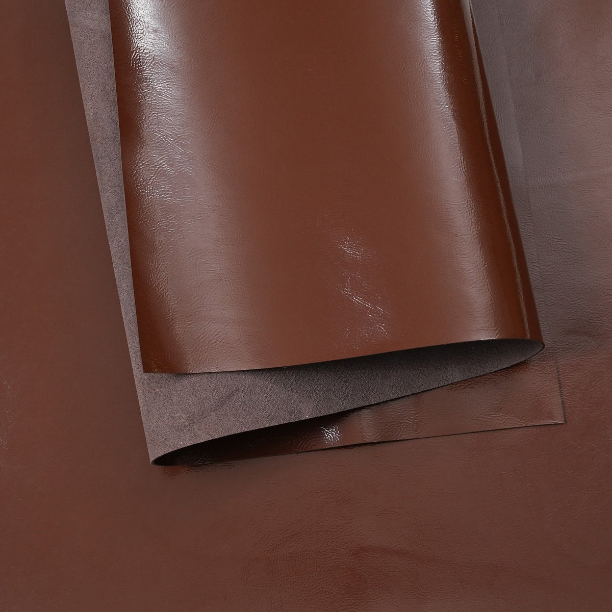 Crinkled Patent Leather Panels, 2.5–3 oz – Cognac Brown