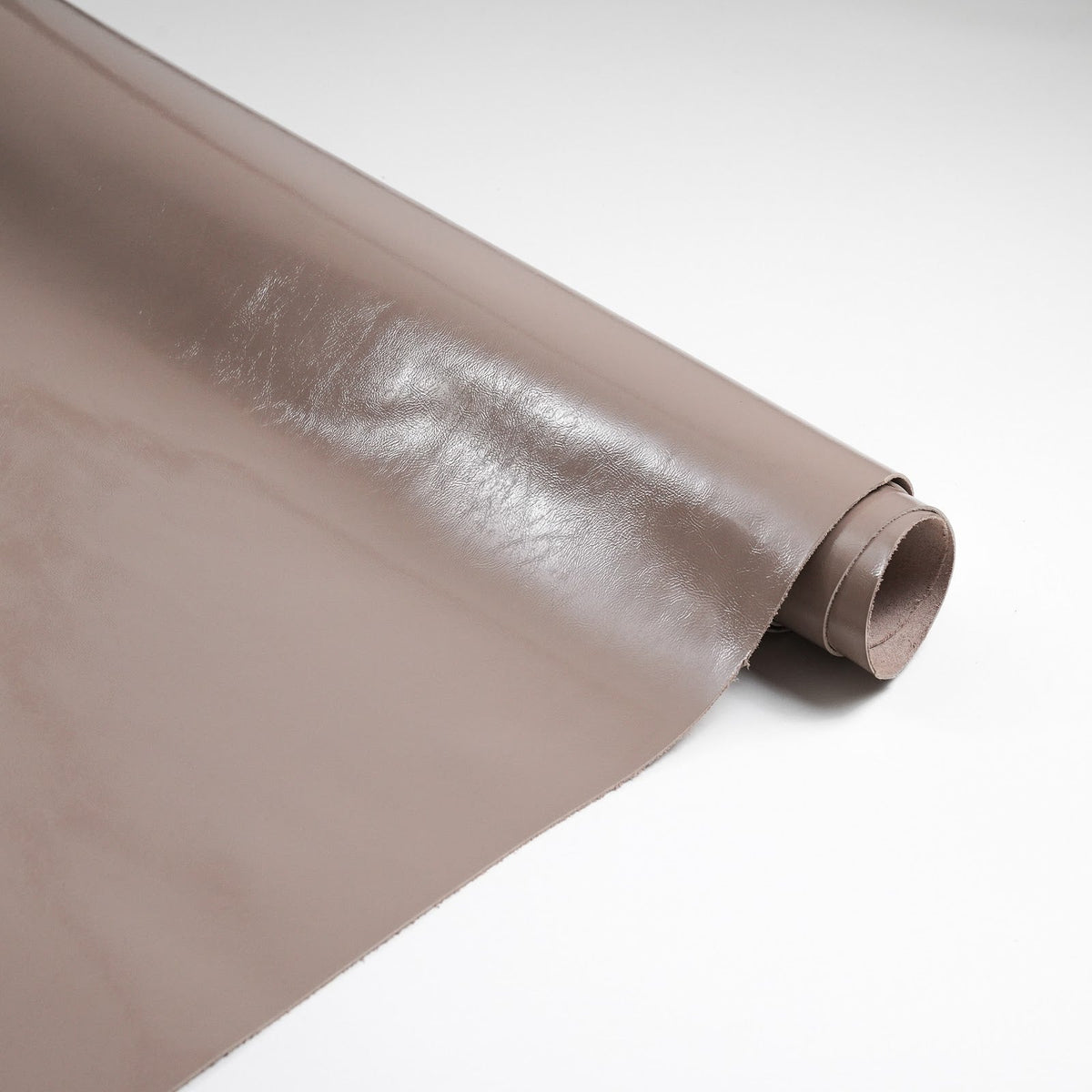 Crinkled Patent Leather Sides, 2.5-3 oz - Taupe