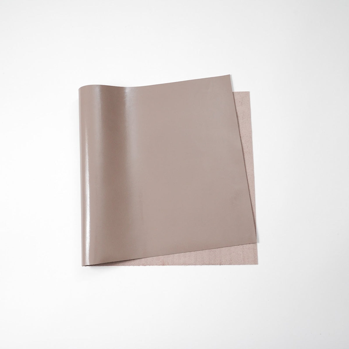 Crinkled Patent Leather Panels, 2.5–3 oz – Taupe