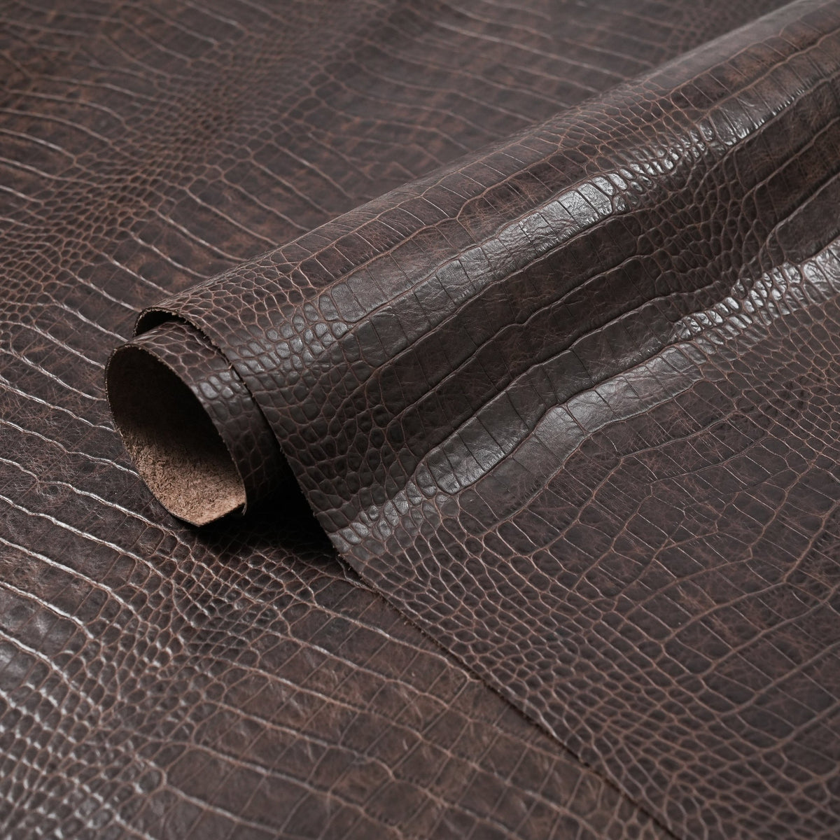 Crocodile Embossed Leather, 2.5–3 oz – Brown