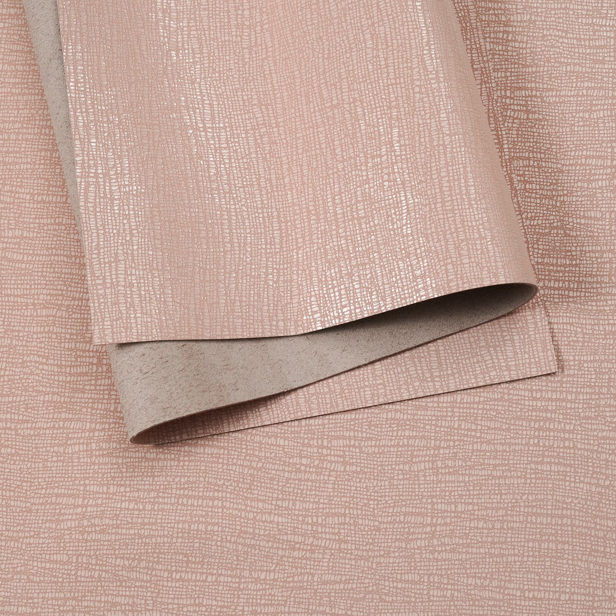 Lizard Embossed Cowhide Leather Panels, 3-3.5 oz - Pink