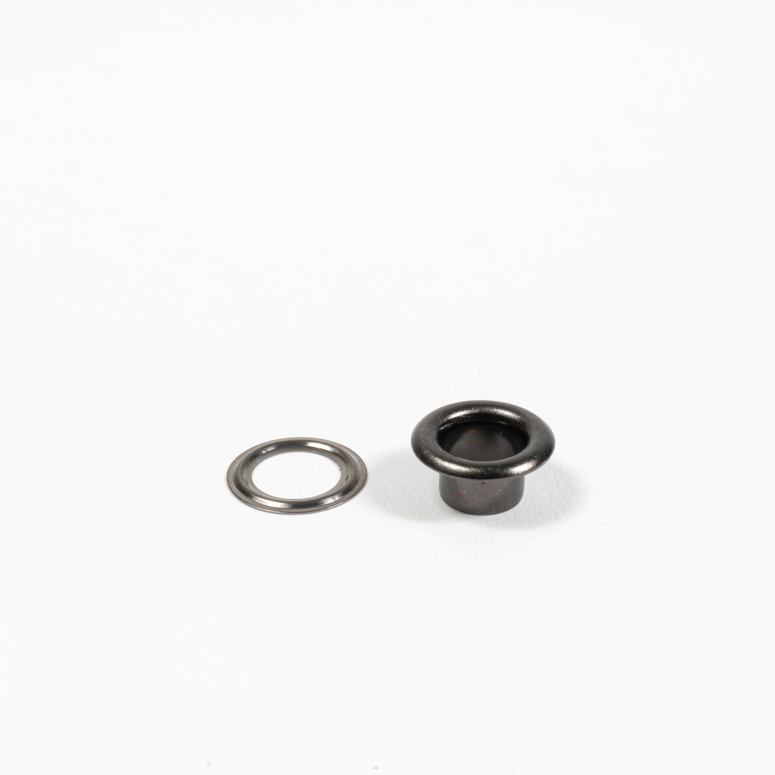 gunmetal grommet set side view
