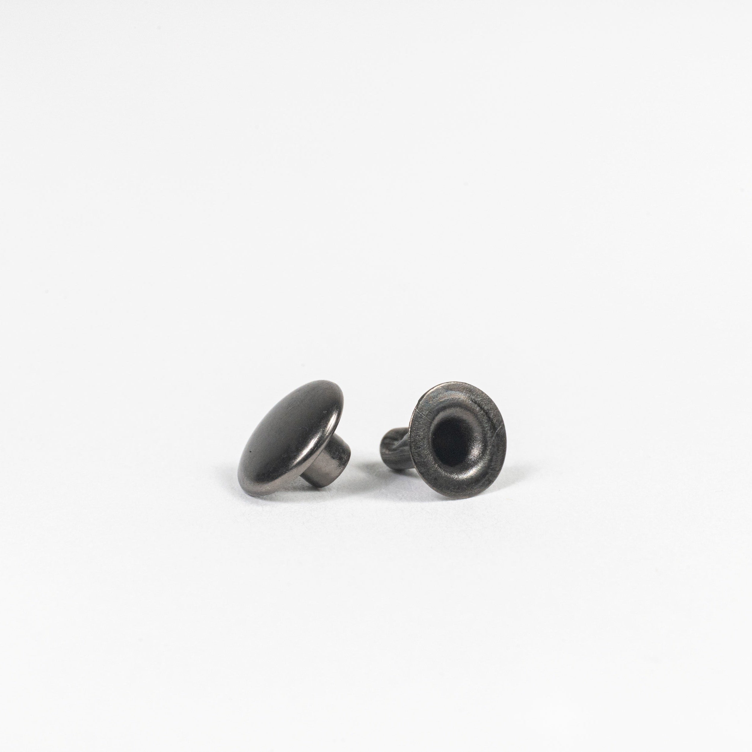gunmetal rapid rivet side angle view