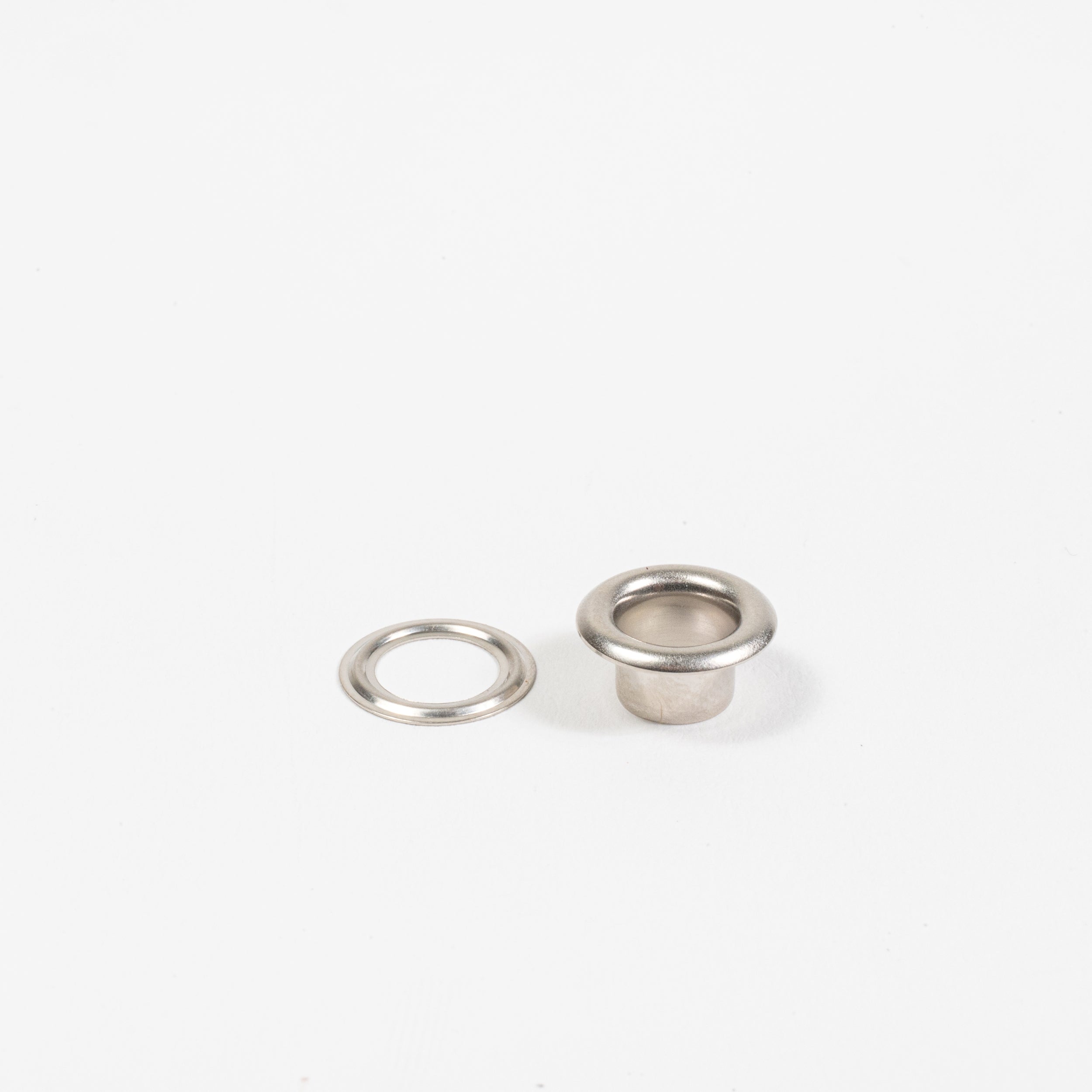 nickel plated grommet set side view