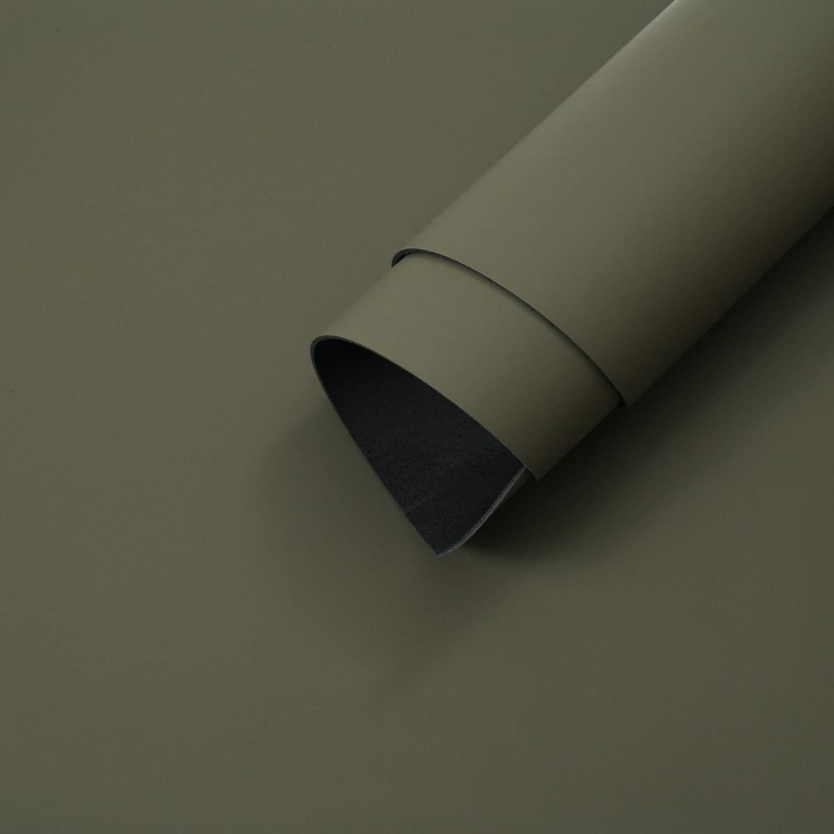 Rubberized Cowhide Leather Panels, Smooth Matte Finish, 3-3.5 oz - Olive Green